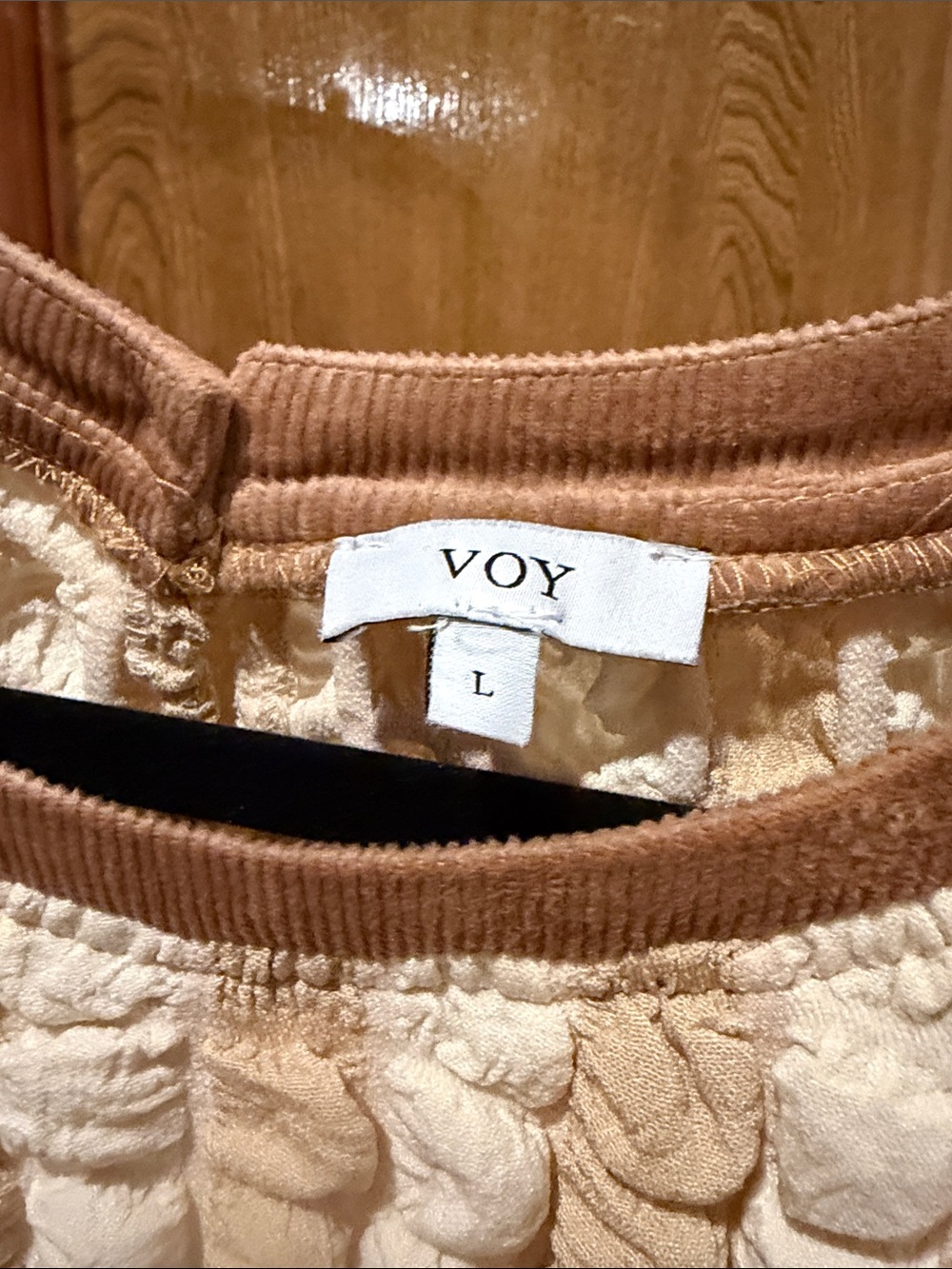 VOY Cream Textured Bubble Knit Shirt - Picture 2 of 3